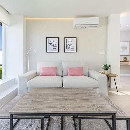 Wintowinrentals Exclusivo Atico Cerca De La Playa. 马拉加 外观 照片