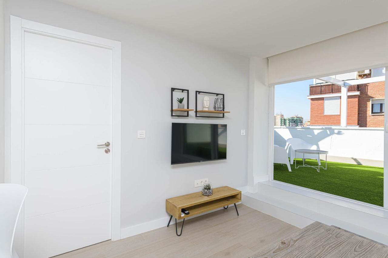 Wintowinrentals Exclusivo Atico Cerca De La Playa. 马拉加 外观 照片